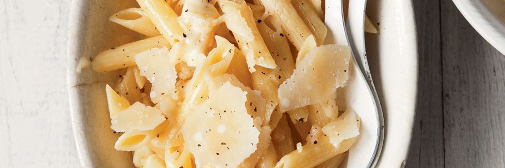 Klassinen neljän juuston pasta | Koti & Keittiö